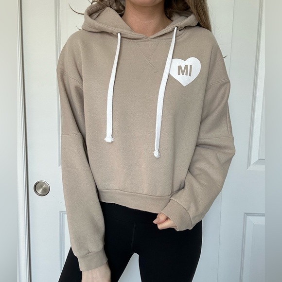 Kiloh + Co. Cropped Hoodie - Picture 1 of 5